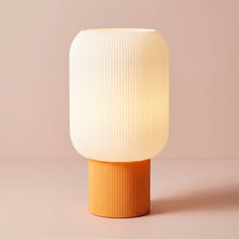 Luminária de Mesa Pongo